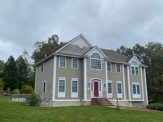 54 James Way, Hudson, NH 03051