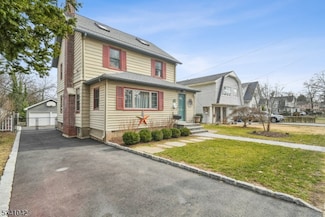 105 Grove Ave, Verona, NJ 07044