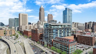 701 W Lakeside Ave Unit PH-2A/1302, Cleveland, OH 44113