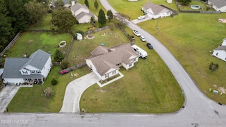 114 Trailwood Dr, Hubert, NC 28539