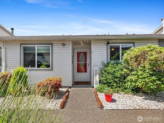 4214 84th St NE Unit 4, Marysville, WA 98270