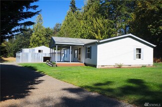 5147 E Collins Rd, Port Orchard, WA 98366