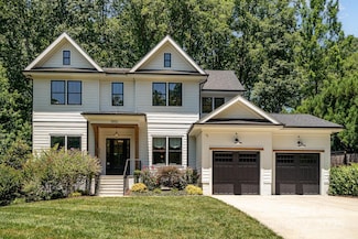 5552 Holyoke Ln, Charlotte, NC 28226