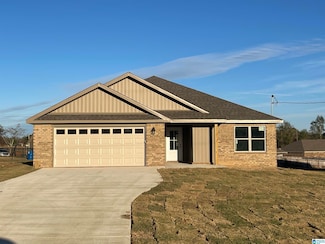 988 County Road 733, Clanton, AL 35045