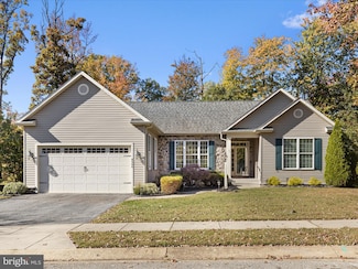 8906 Jeff Mar Dr, Glen Burnie, MD 21061