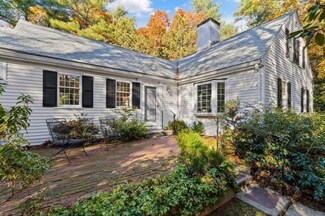 135 Moose Hill Pkwy, Sharon, MA 02067