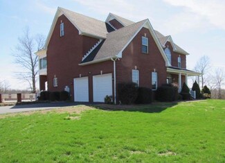 408 Witcher Hollow Rd, Red Boiling Springs, TN 37150