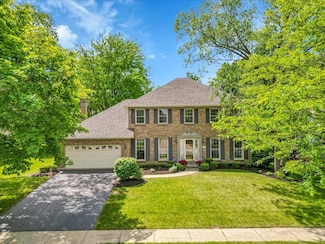 214 Lombardy Ln, Oswego, IL 60543