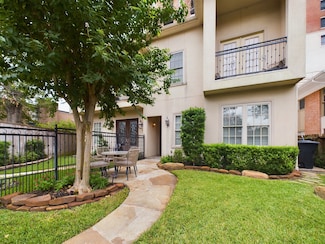 6319 Riverview Way, Houston, TX 77057