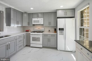 6812 Ericka Ave, Alexandria, VA 22310