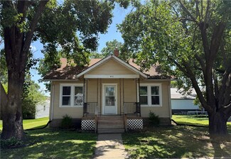 411 S Bismark St, Concordia, MO 64020