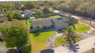 13561 SW 98th Place, Miami, FL 33176