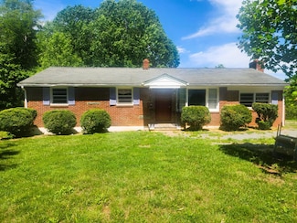 1742 Fruitridge Dr, Penhook, VA 24137