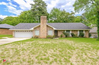 6214 S Windermere Dr, Shreveport, LA 71129