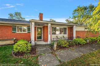 28248 Bayberry Rd, Farmington Hills, MI 48331