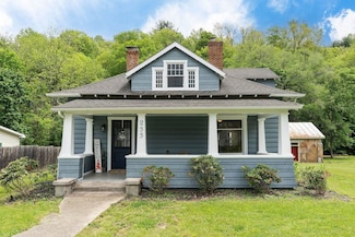 255 W Railroad Ave, Craigsville, VA 24430