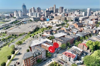 553 E 13th St, Cincinnati, OH 45202