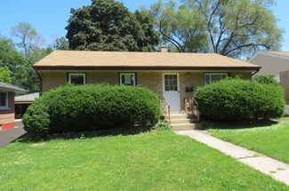 1237 Howard Ave, Berkeley, IL 60163