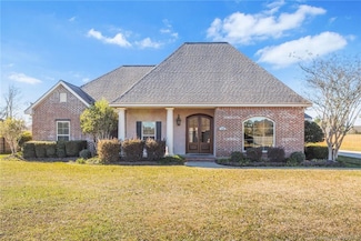 208 Zinfandel Dr, Lake Charles, LA 70611