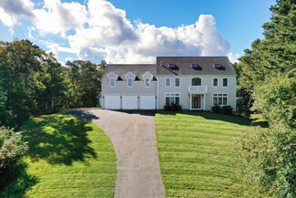 8 Desmond Rd, Sandwich, MA 02563