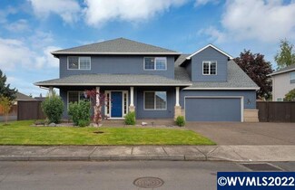 358 SE 10th Ave, Canby, OR 97013