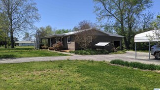 1421 County Road 62, Section, AL 35771