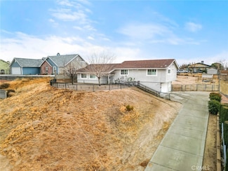 16529 Ottawa St, Victorville, CA 92395