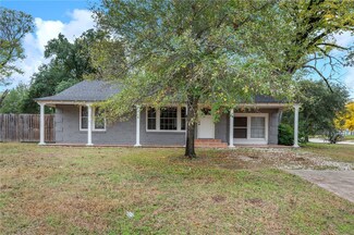 1201 Park, Bryan, TX 77803