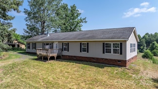 6314 Providence Church Rd, Hickory, NC 28602