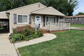 608 Gibbs Rd, Akron, OH 44312