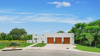 8218 Country Lane Ct, San Antonio, TX 78209