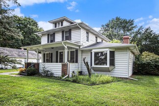 419 30th St N, Springfield, MI 49037