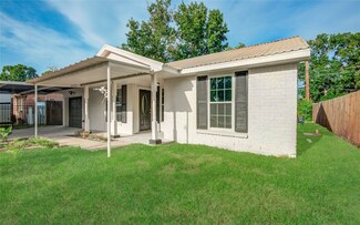 722 Knob Hollow St, Channelview, TX 77530