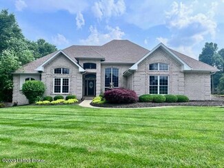 801 Foxfire Rd, Elizabethtown, KY 42701