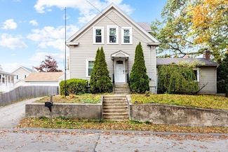 52 Curtis Ave, Attleboro, MA 02703