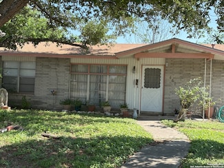 462 Sprucewood Ln, San Antonio, TX 78216