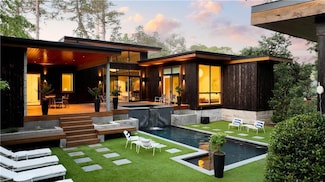 3740 Powers Ferry Rd NW, Atlanta, GA 30342