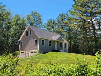 4 Franklin Way, Alton, NH 03809