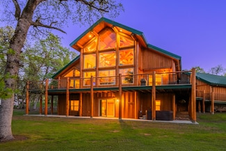 15920 El Camino Robles Rd, Redding, CA 96001