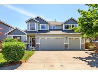 559 E 16th St, Lafayette, OR 97127