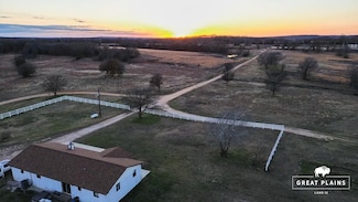 11060 N 364 Rd, Mason, OK 74859