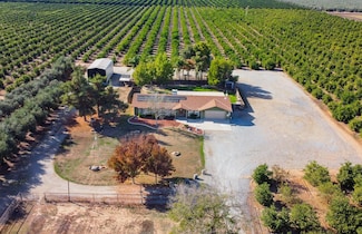36705 144 Rd, Visalia, CA 93292