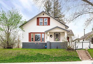 202 14th St, Cloquet, MN 55720
