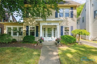2237 Densmore Dr, Toledo, OH 43606