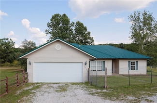 19105 Feather Hill Rd, Elkins, AR 72727