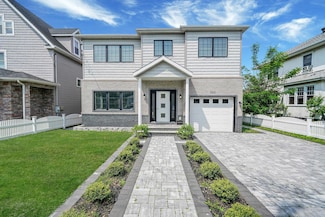 345 Washington Ave, Cedarhurst, NY 11516
