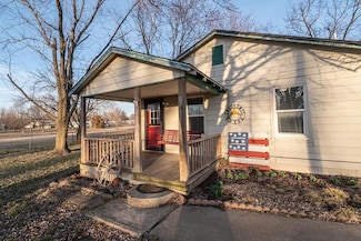 106 N East St, Tyro, KS 67364
