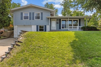 430 Red Fox Rd SE, Cedar Rapids, IA 52403