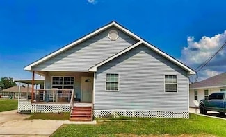 1965 Plantation St, Lafitte, LA 70067