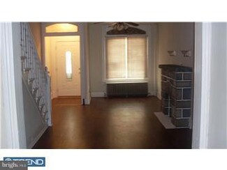 109 Buttonwood St, Reading, PA 19601